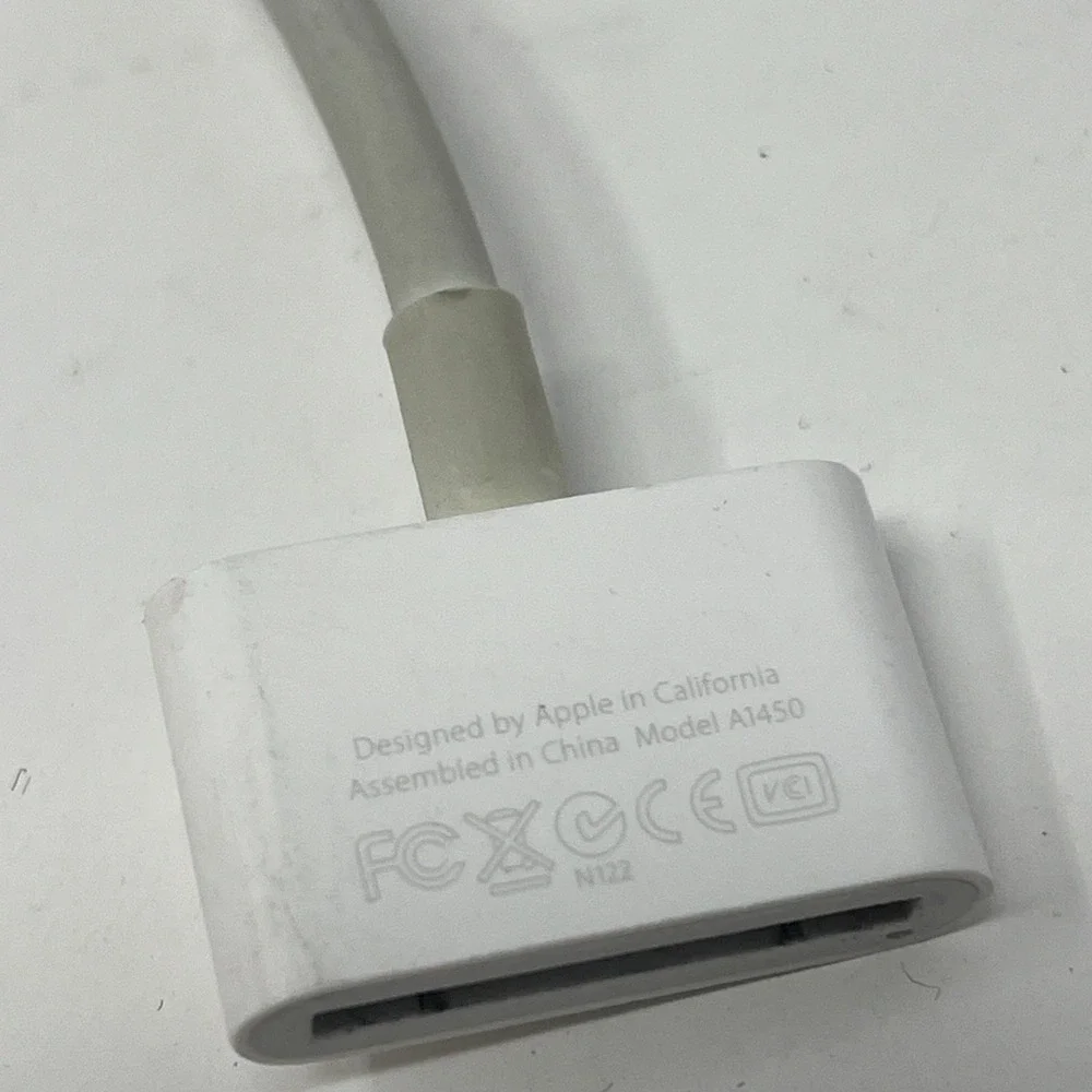 OEM Genuine Apple Lightning to 30 PIN Adapter Cable for iPhone iPod iPad A1450